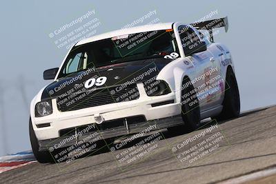 media/Oct-26-2025-CalClub SCCA (Sun) [[8ce1e69566]]/Group 4/Grapevine/